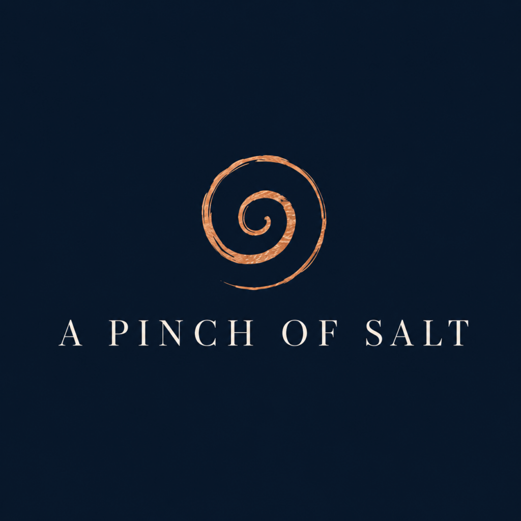 Logo a pinch of salt met spiraal koper kleurig